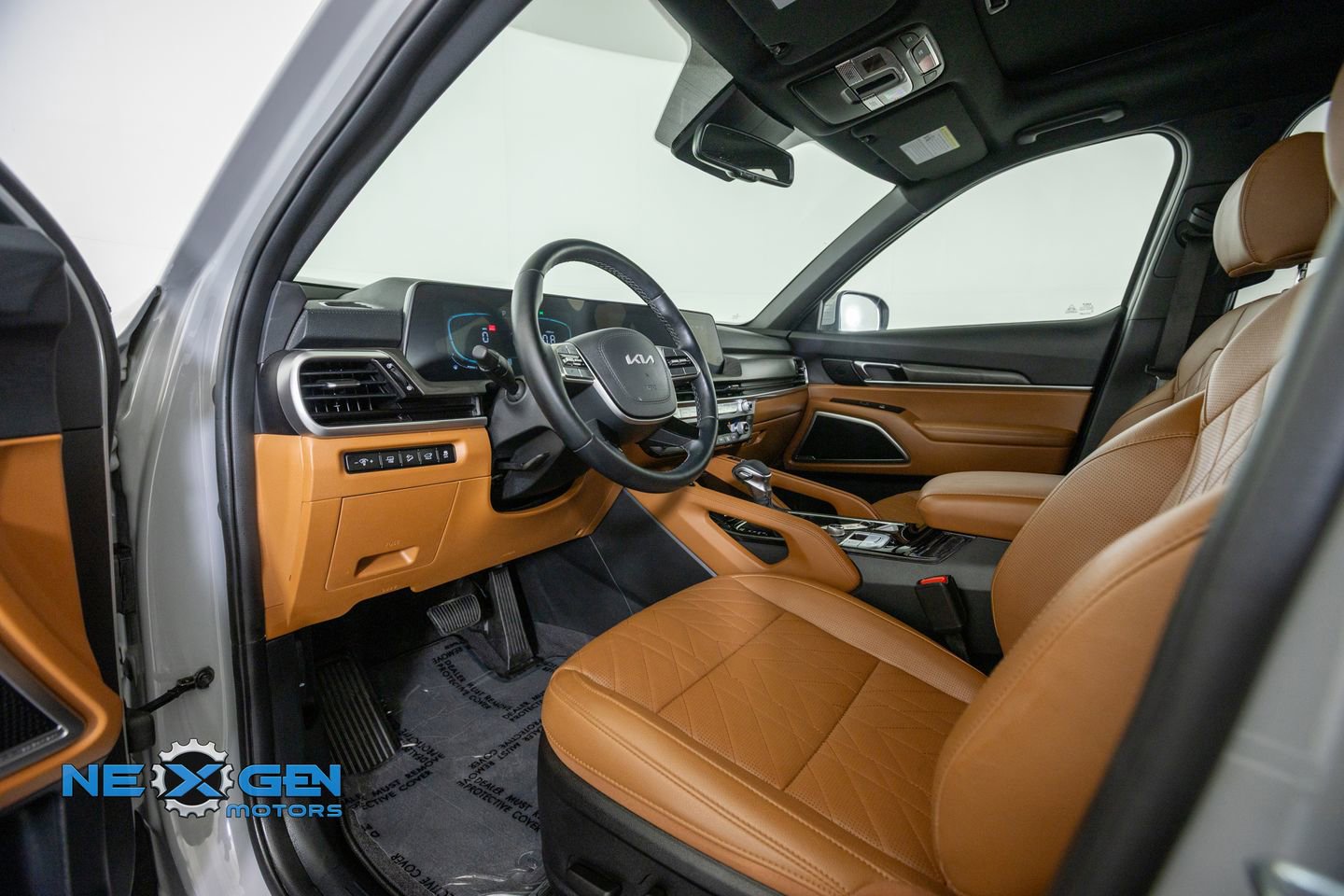 Used 2025 Kia Telluride EX X-Line AWD/4WD image 10