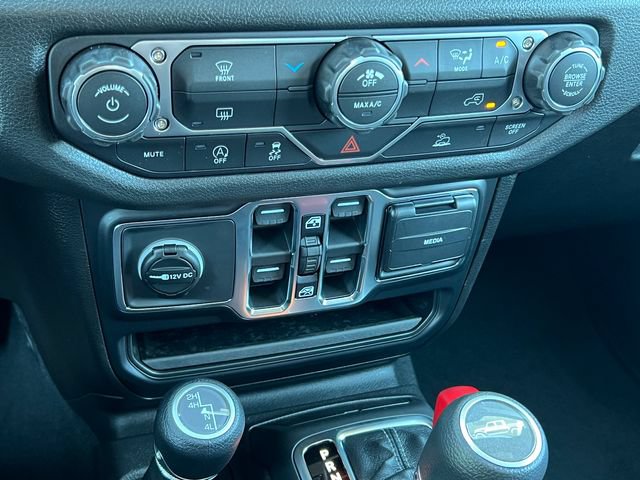 New 2026 Jeep Gladiator Sport AWD/4WD image 25