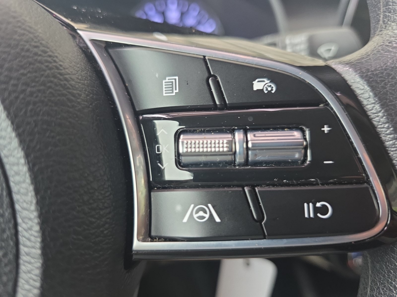 Certified 2023 Kia Forte LXS FWD image 22