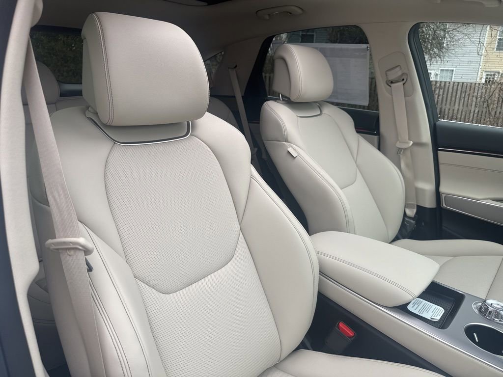 New 2026 Genesis GV70 2.5T Select AWD/4WD image 34