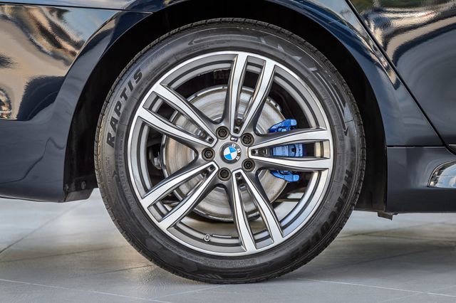 Used 2017 BMW 740i xDrive AWD/4WD image 15