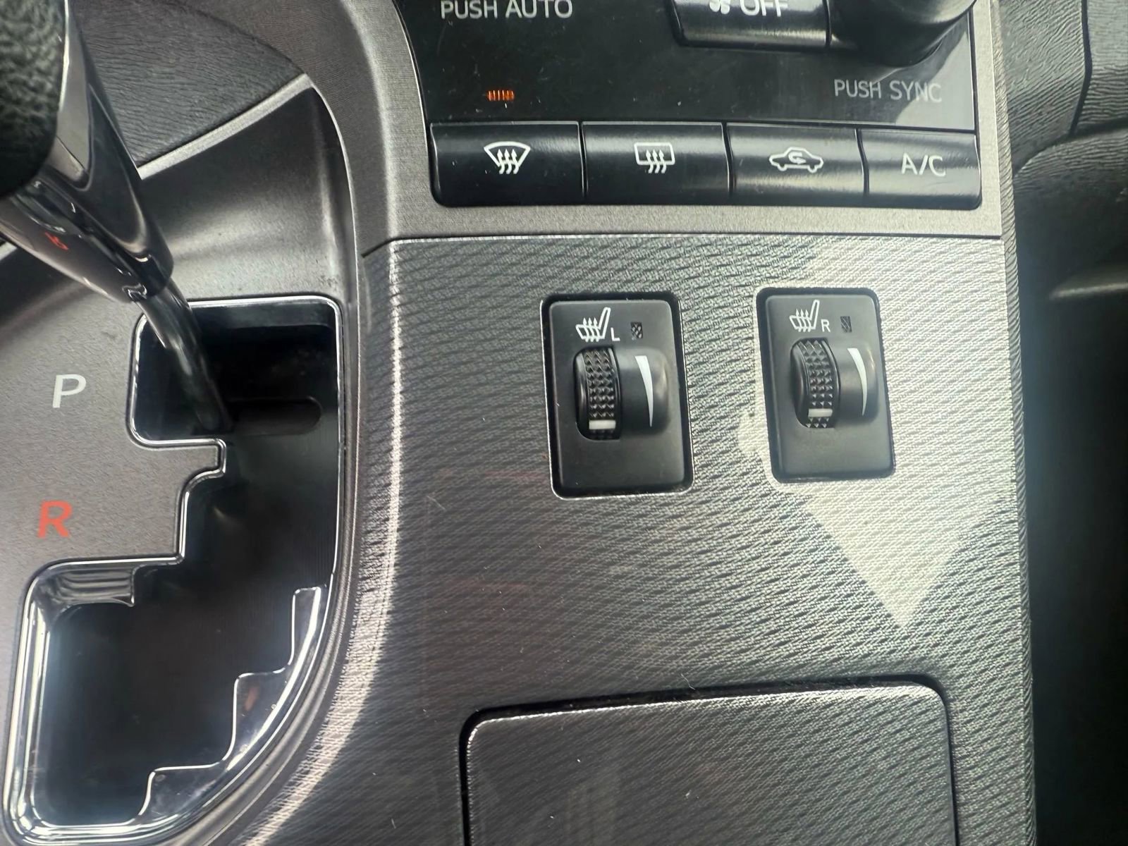 Used 2013 Toyota Venza XLE AWD/4WD image 18