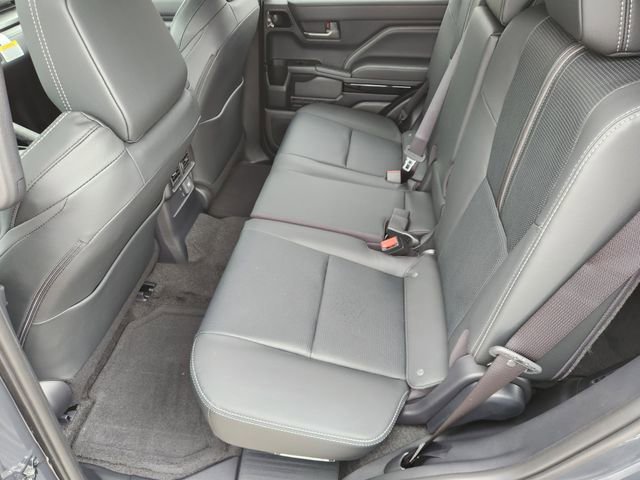 New 2026 Toyota 4Runner Limited AWD/4WD image 26