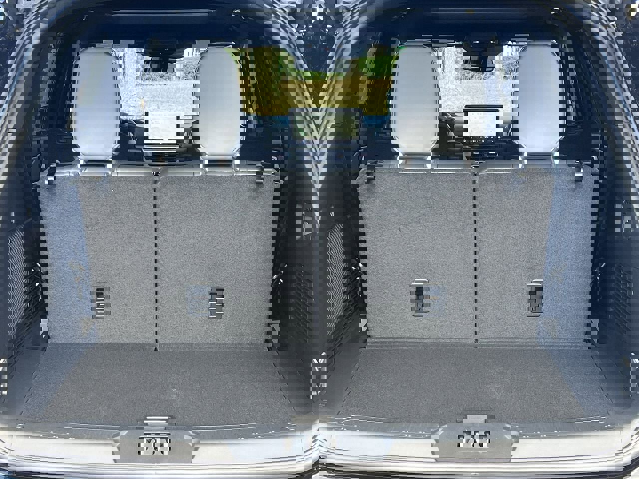 New 2026 Ford Explorer ST w/ Sun And Sound Package image 24