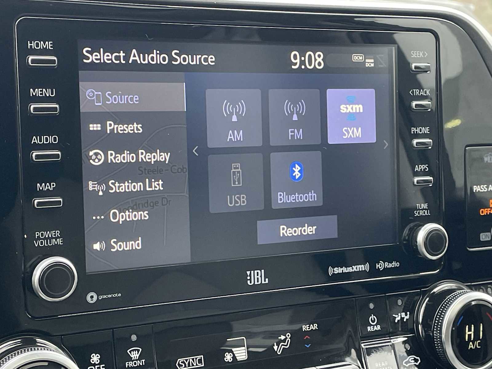 Used 2020 Toyota Highlander Limited image 20