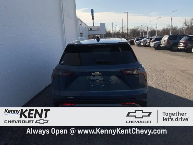 Used 2026 Chevrolet Equinox LT image 7