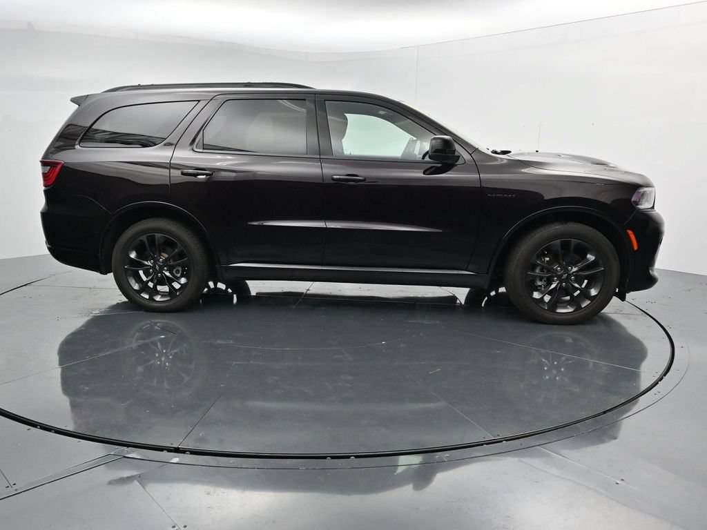 Used 2024 Dodge Durango R/T w/ Blacktop Package AWD/4WD image 9