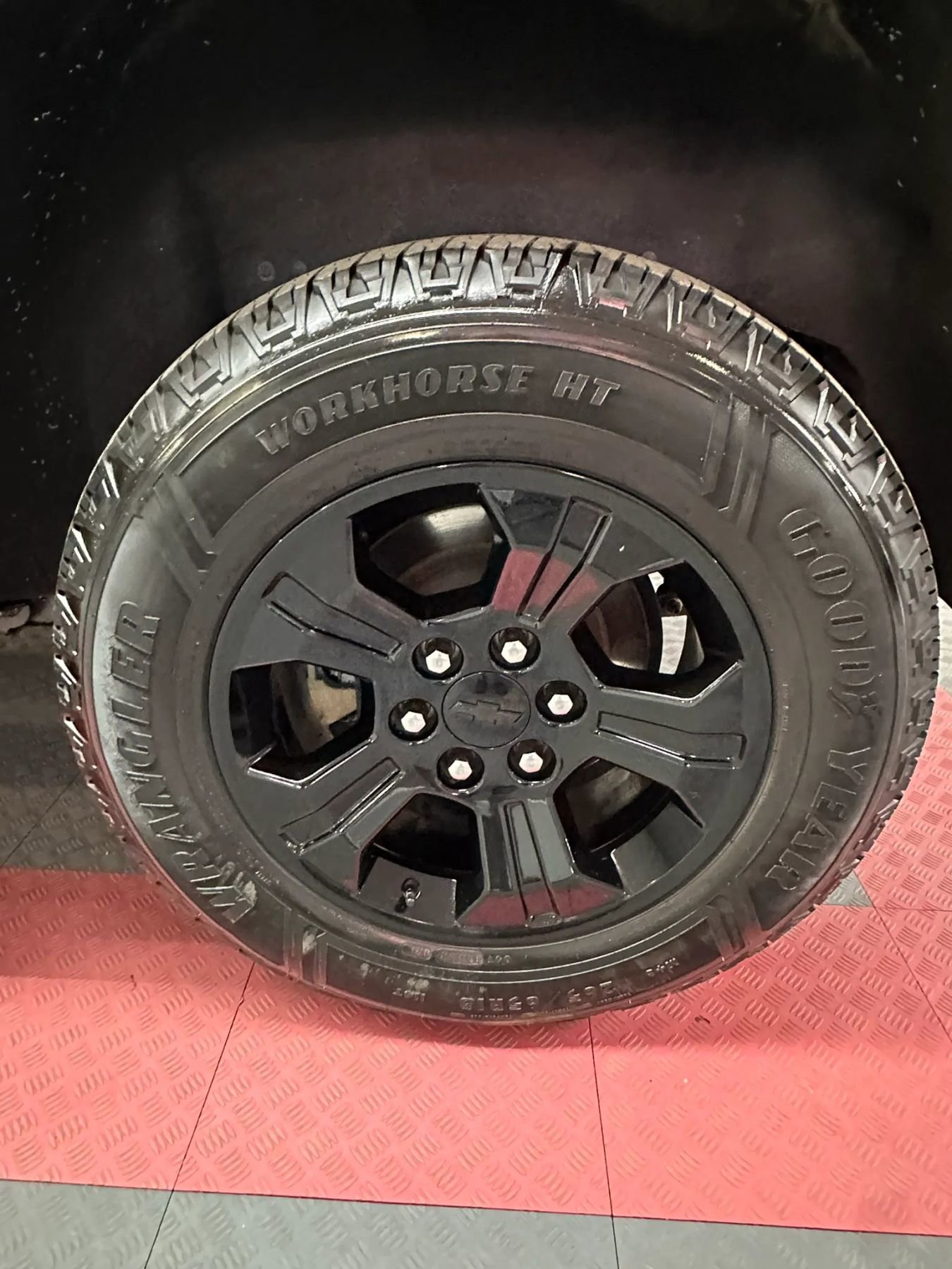 Used 2019 Chevrolet Tahoe LS RWD image 33