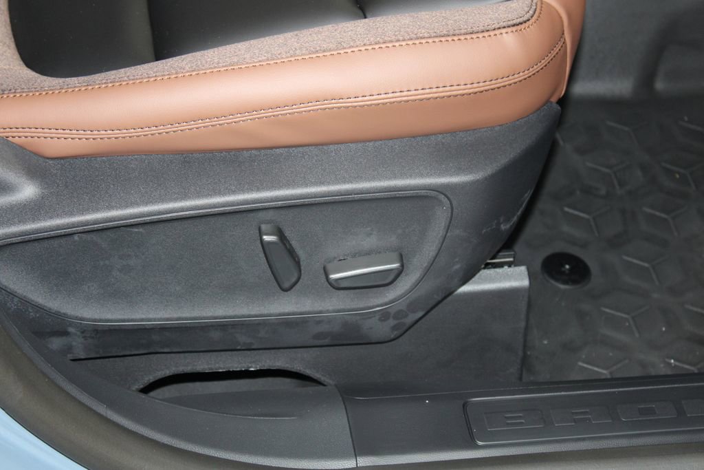 New 2025 Ford Bronco Sport Outer Banks w/ Sasquatch Outer Banks Package image 26