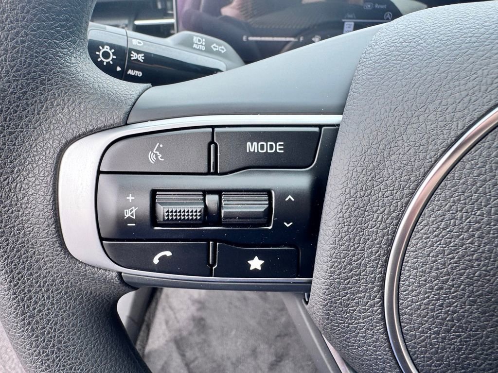 New 2026 Kia K5 LXS image 14