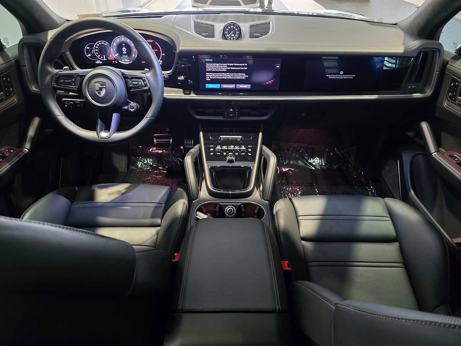 Used 2025 Porsche Cayenne Turbo image 20