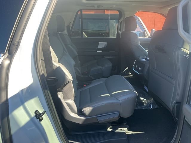 New 2025 Ford Expedition Max Active image 31