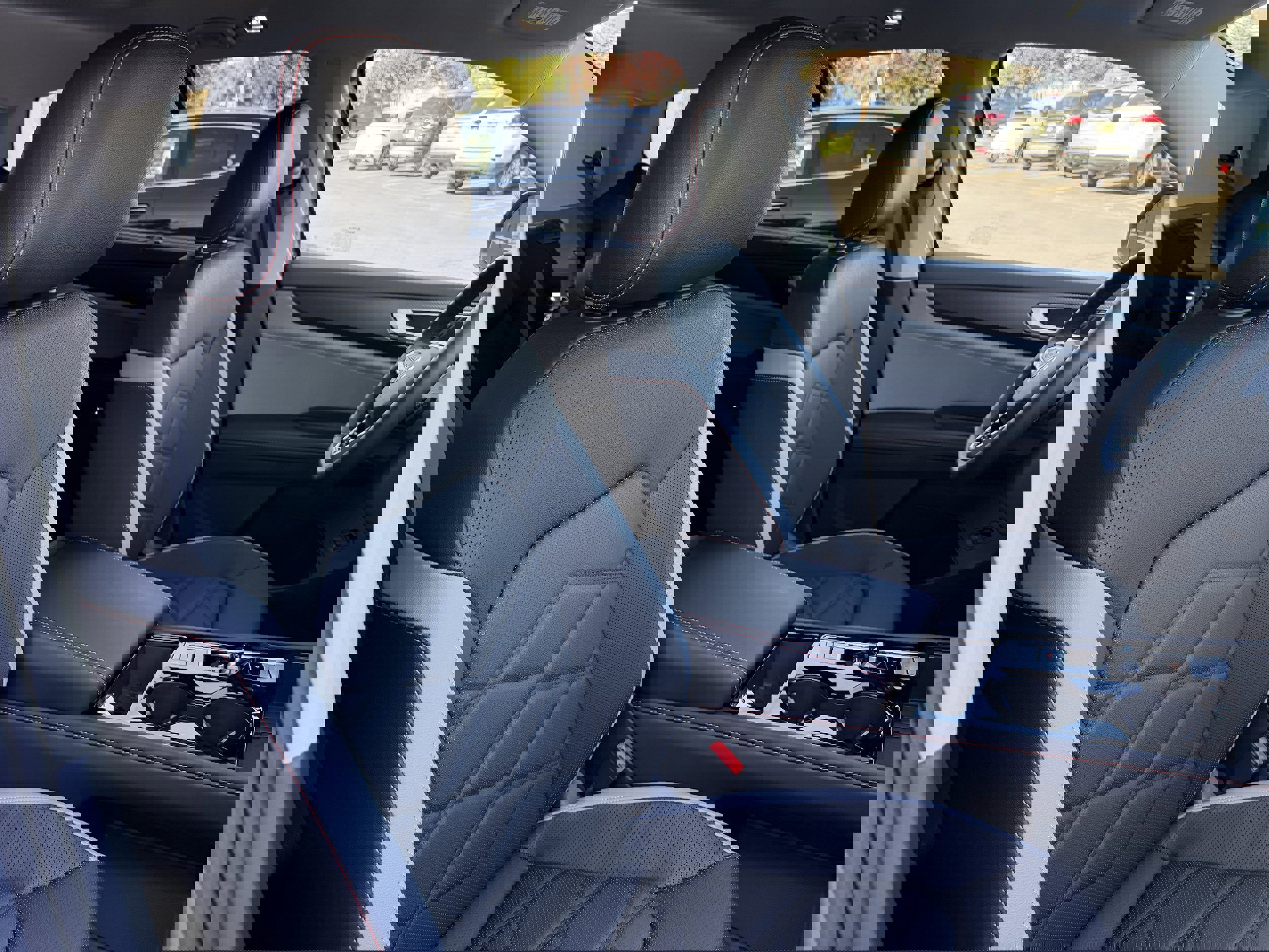 New 2025 Volkswagen Atlas Peak Edition SE image 27