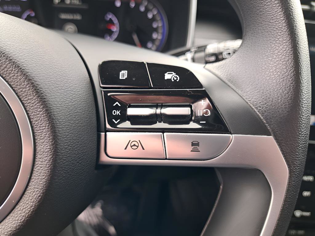 Used 2024 Hyundai Tucson SEL AWD/4WD image 16