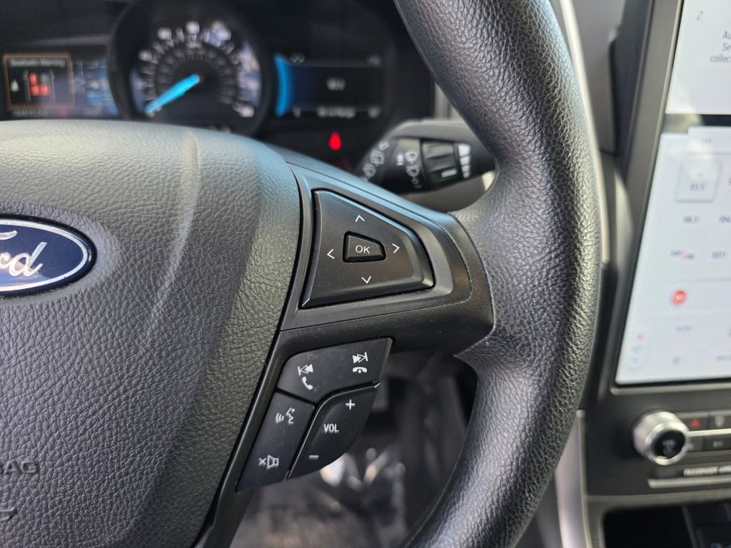 Used 2022 Ford Edge SE image 20