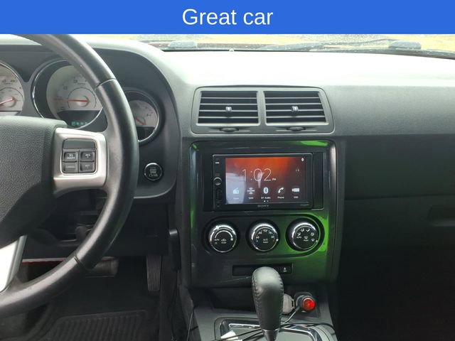 Used 2013 Dodge Challenger SXT RWD image 13