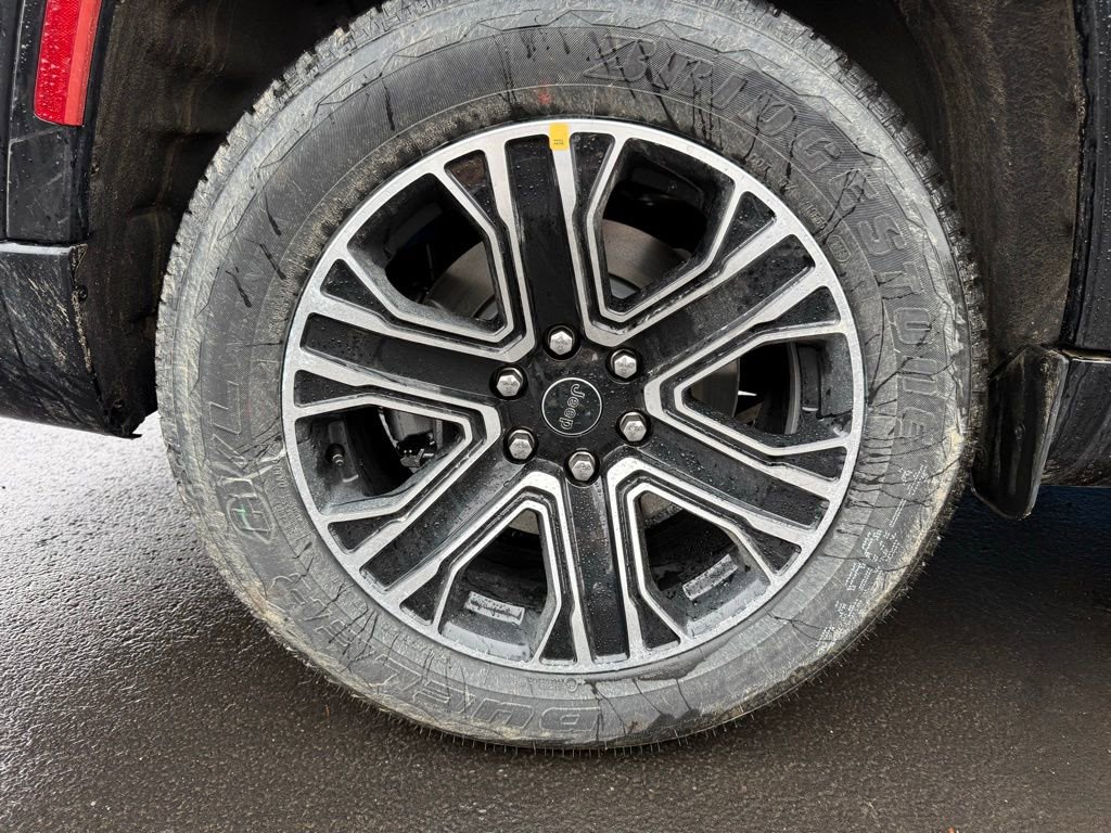 New 2026 Jeep Grand Wagoneer L 4WD image 47