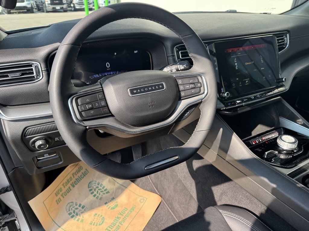 Used 2024 Jeep Wagoneer Series II image 11