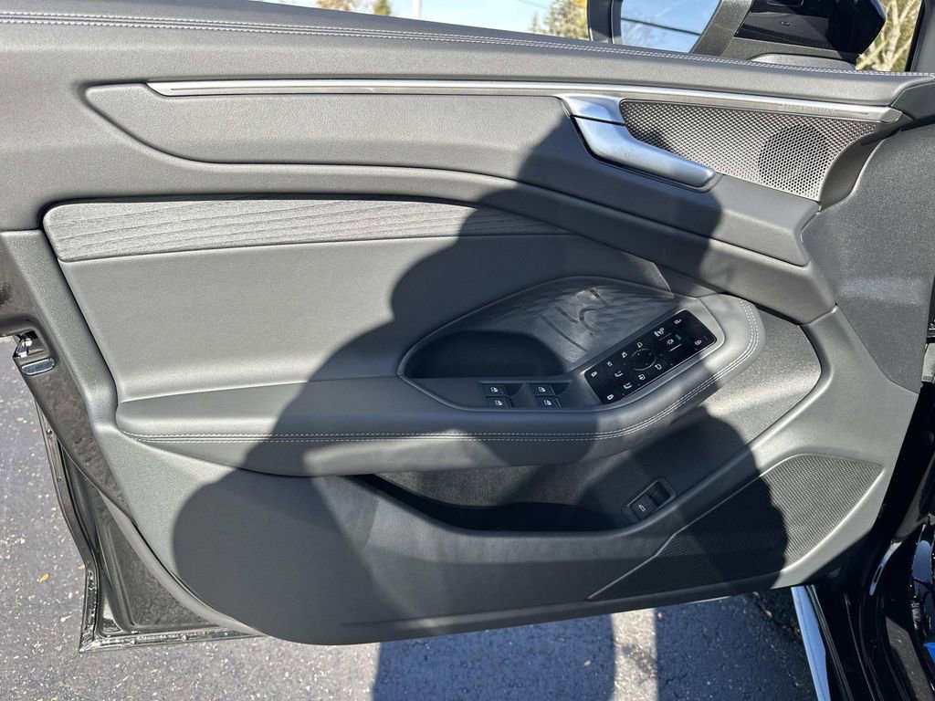 New 2026 Audi A6 Premium Plus image 11