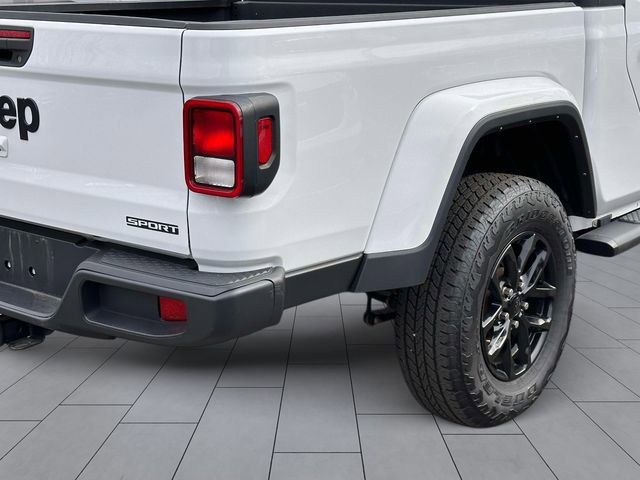 Used 2021 Jeep Gladiator Sport AWD/4WD image 10