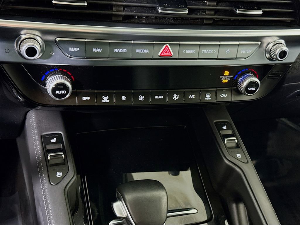 Used 2022 Kia Telluride EX w/ Towing Package image 8