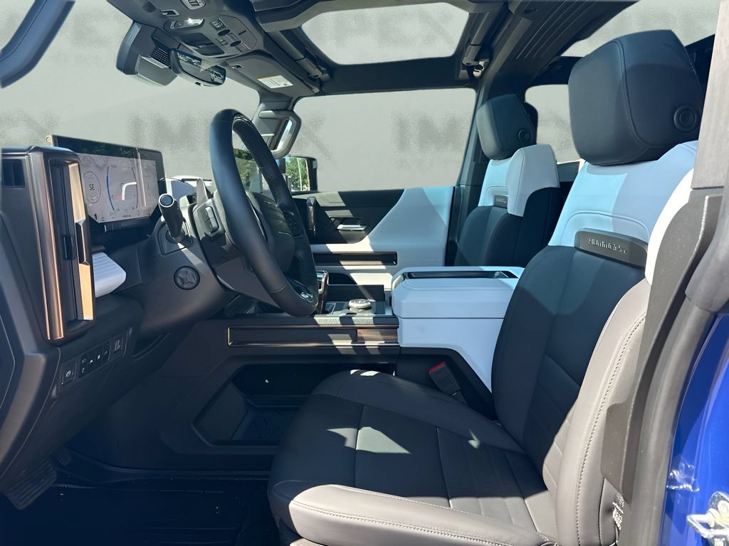 Used 2024 GMC Hummer EV 2X AWD/4WD image 9
