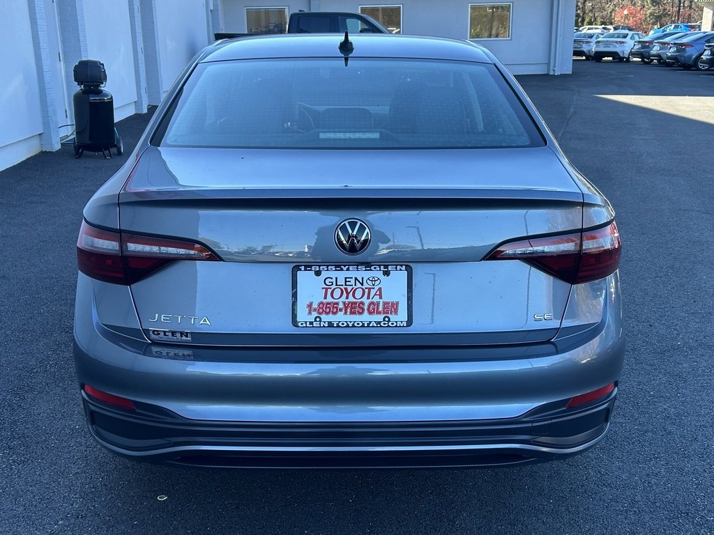 Used 2022 Volkswagen Jetta SE image 7