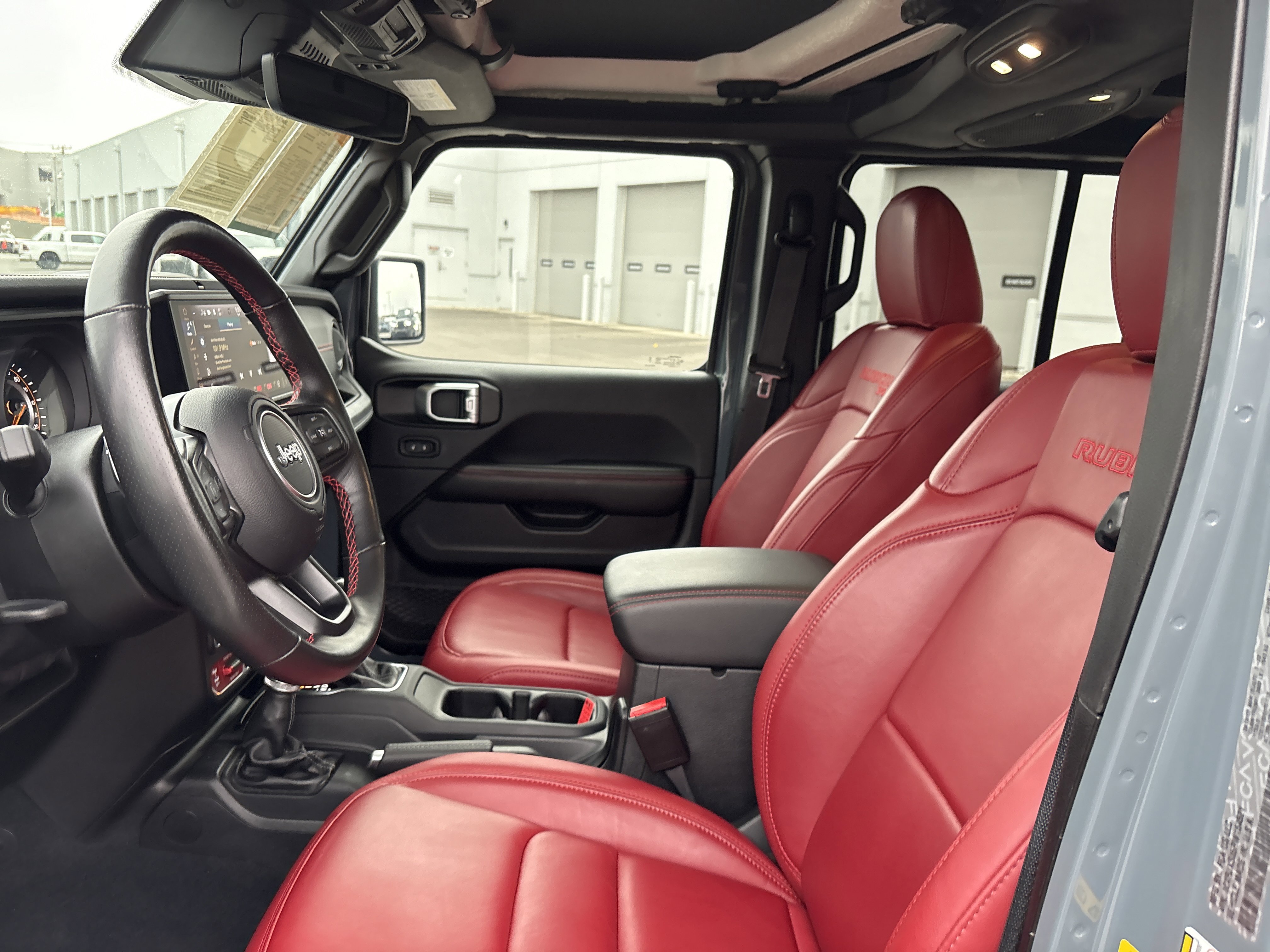 Certified 2024 Jeep Wrangler Unlimited Rubicon 392 w/ Dual Top Group AWD/4WD image 17