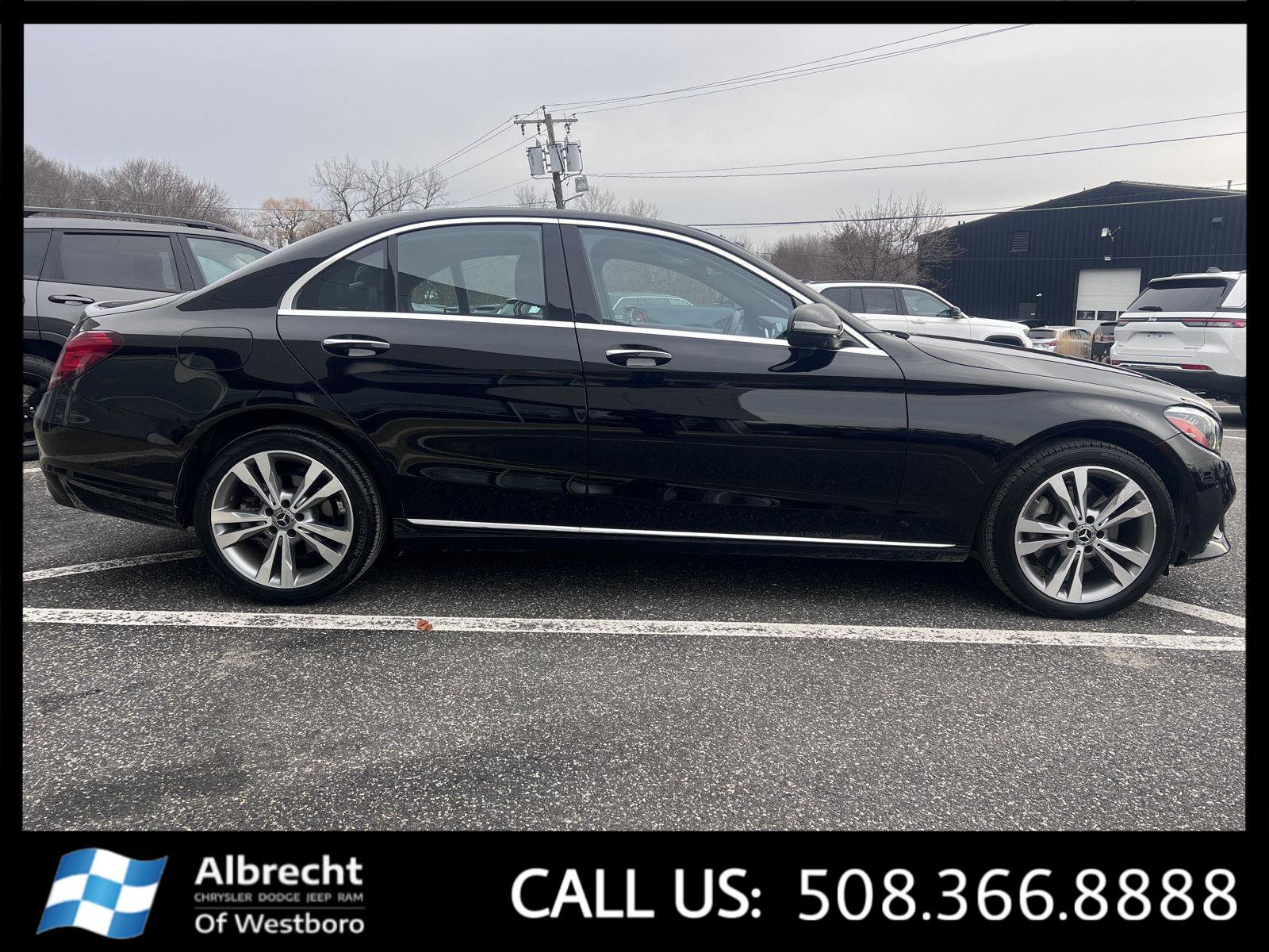 Used 2020 Mercedes-Benz C 300 4MATIC Sedan image 6