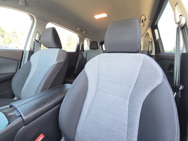 Used 2023 Nissan Rogue SV FWD image 23