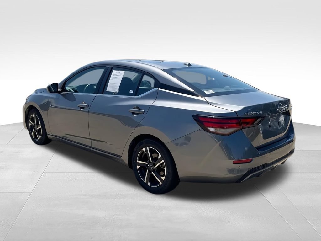 Used 2024 Nissan Sentra SV FWD image 6