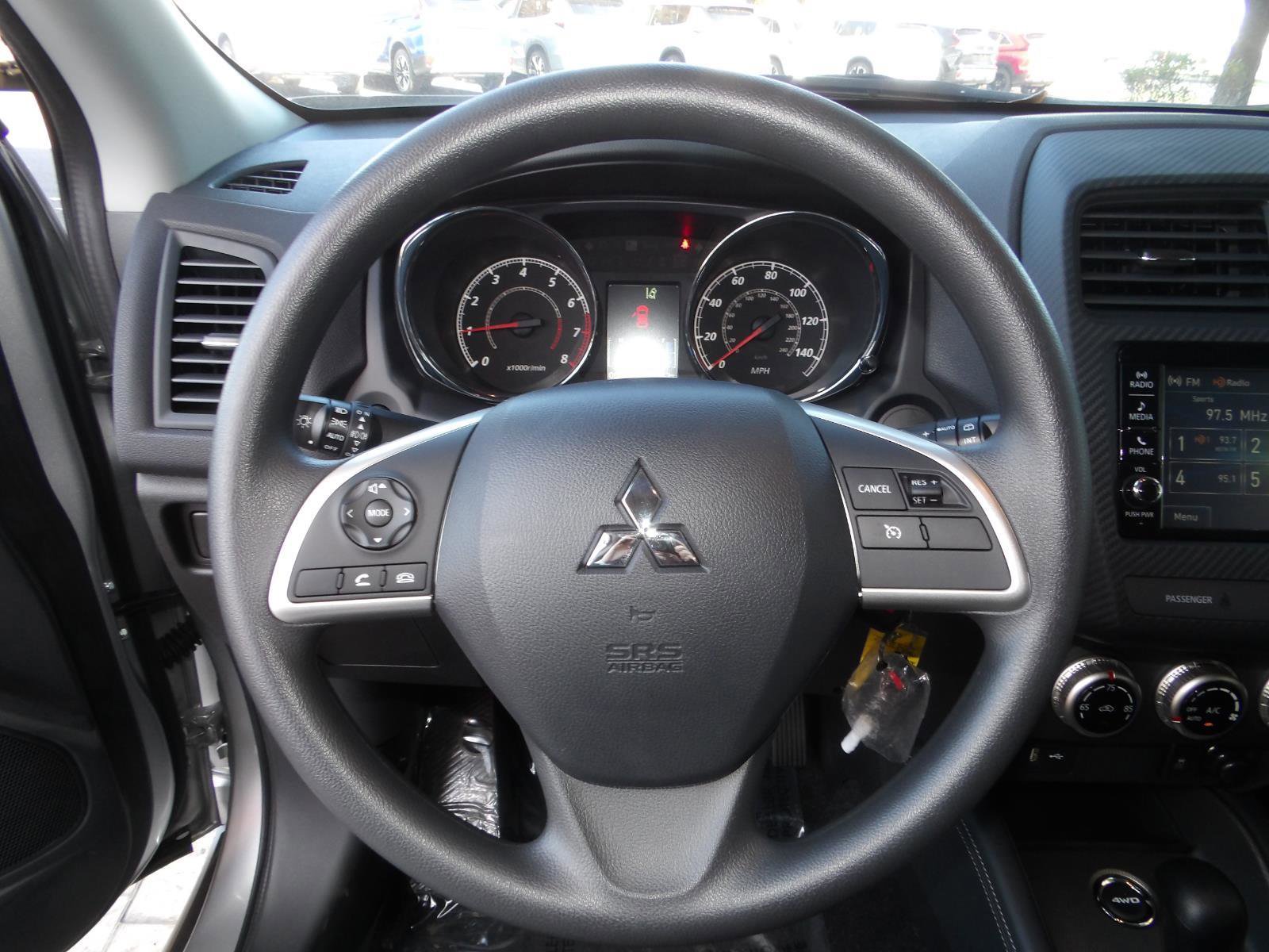 Used 2024 Mitsubishi Outlander Sport ES image 26