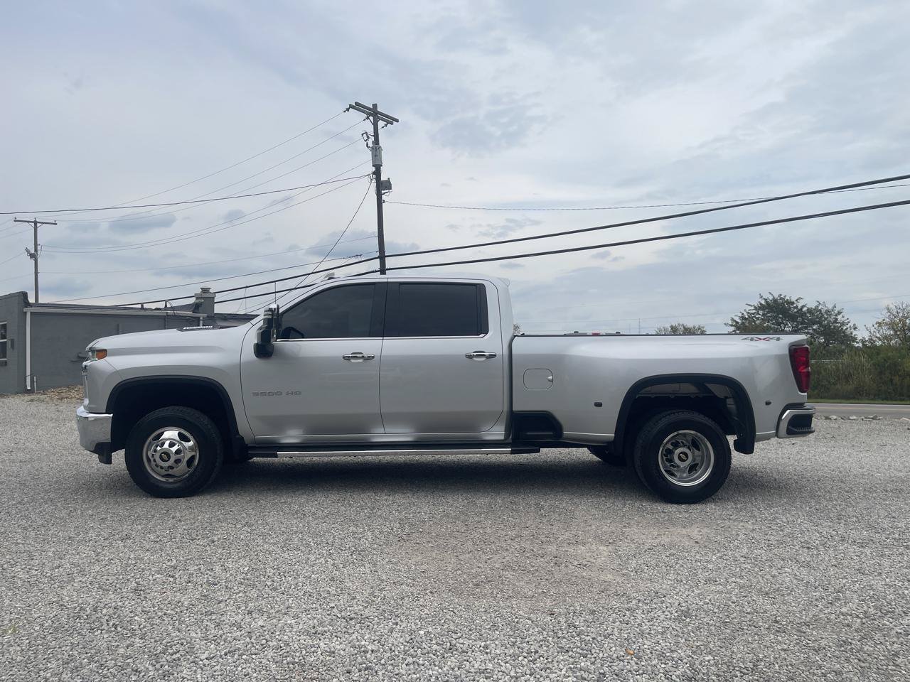 Used 2021 Chevrolet Silverado 3500 LTZ w/ LTZ Convenience Package AWD/4WD image 8