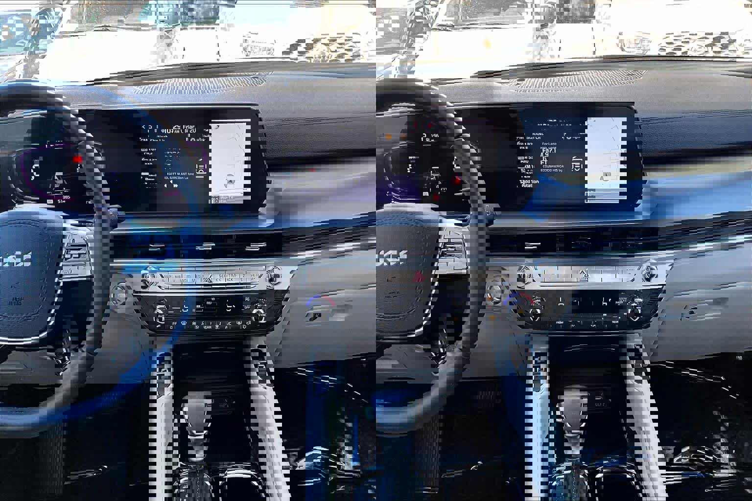 Used 2024 Kia Telluride S image 7