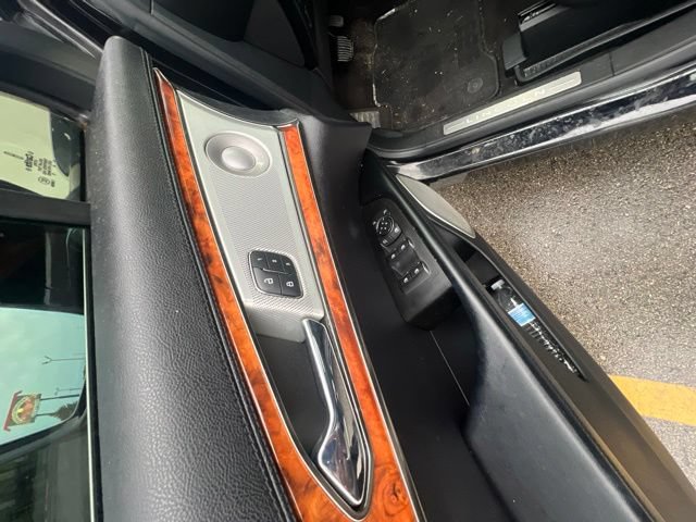 Used 2020 Lincoln Nautilus Reserve AWD/4WD image 12