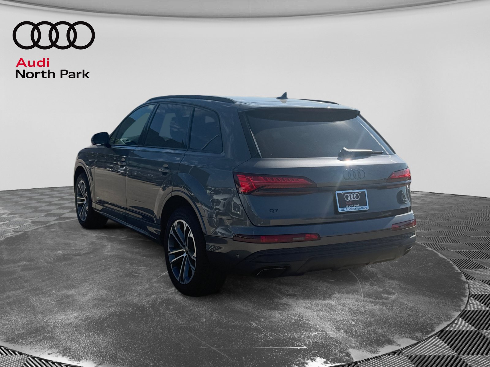 New 2026 Audi Q7 2.0T Premium AWD/4WD image 3