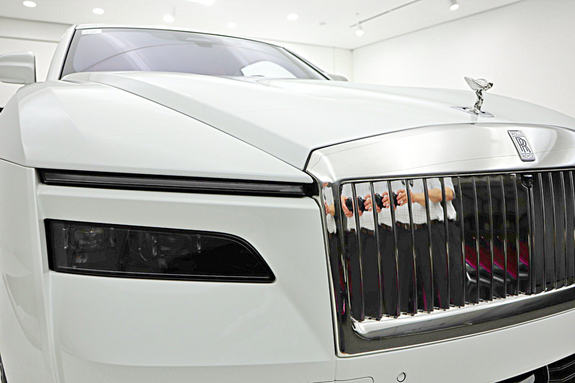 Used 2026 Rolls-Royce Spectre AWD/4WD image 24
