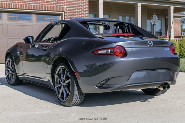 Used 2017 MAZDA MX-5 Miata RF Grand Touring RWD image 6