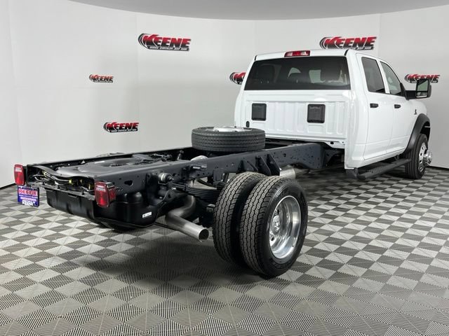 New 2026 RAM 5500 Tradesman AWD/4WD image 3