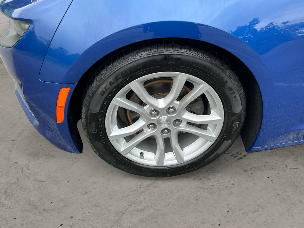 Used 2021 Chevrolet Camaro LS RWD image 14
