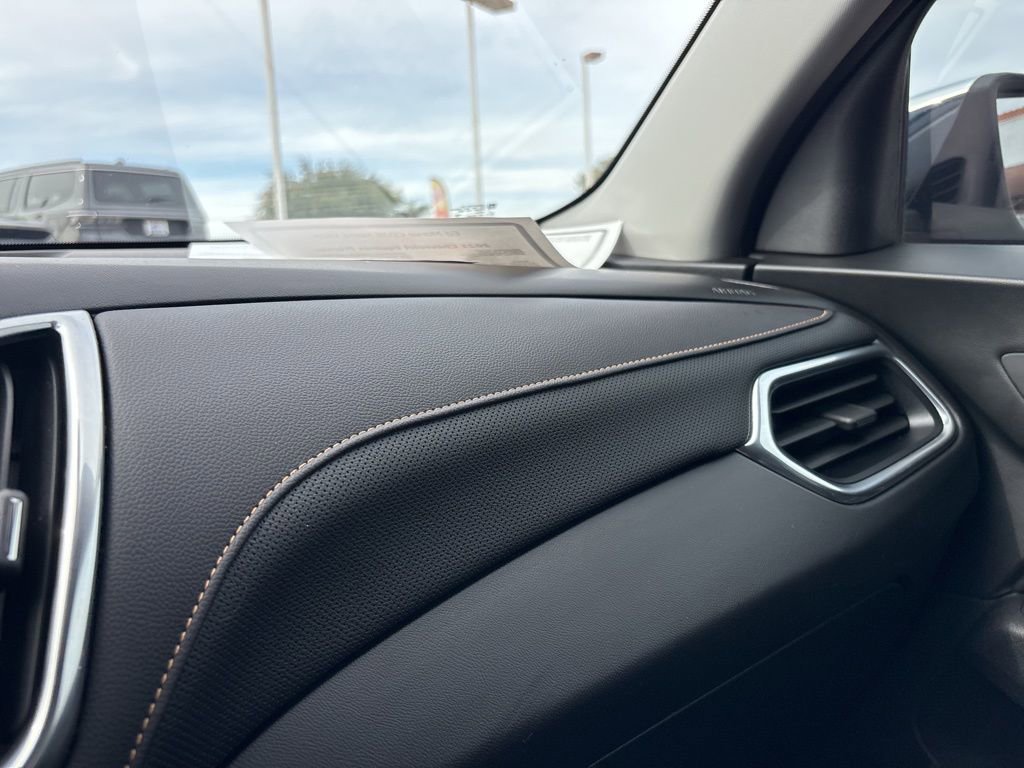 Used 2021 Chevrolet Equinox Premier image 34