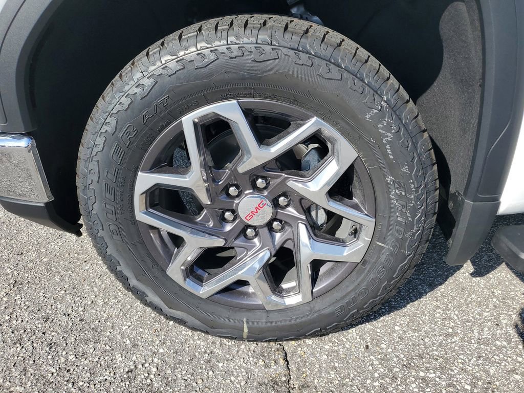 New 2026 GMC Sierra 1500 SLT w/ SLT Premium Plus Package image 8