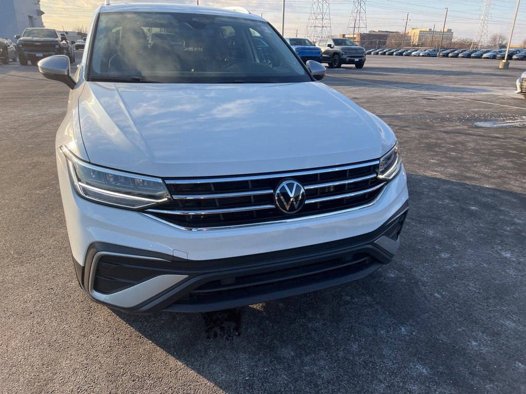 Used 2024 Volkswagen Tiguan Wolfsburg Edition image 6
