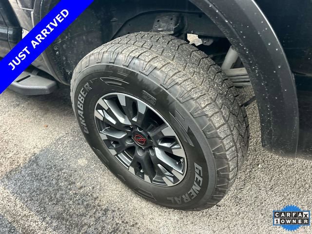 Used 2024 Nissan Titan PRO-4X w/ Pro-4x Convenience Package AWD/4WD image 9