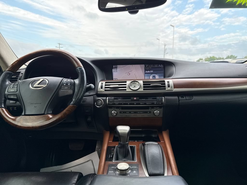 Used 2014 Lexus LS 460 L RWD image 15