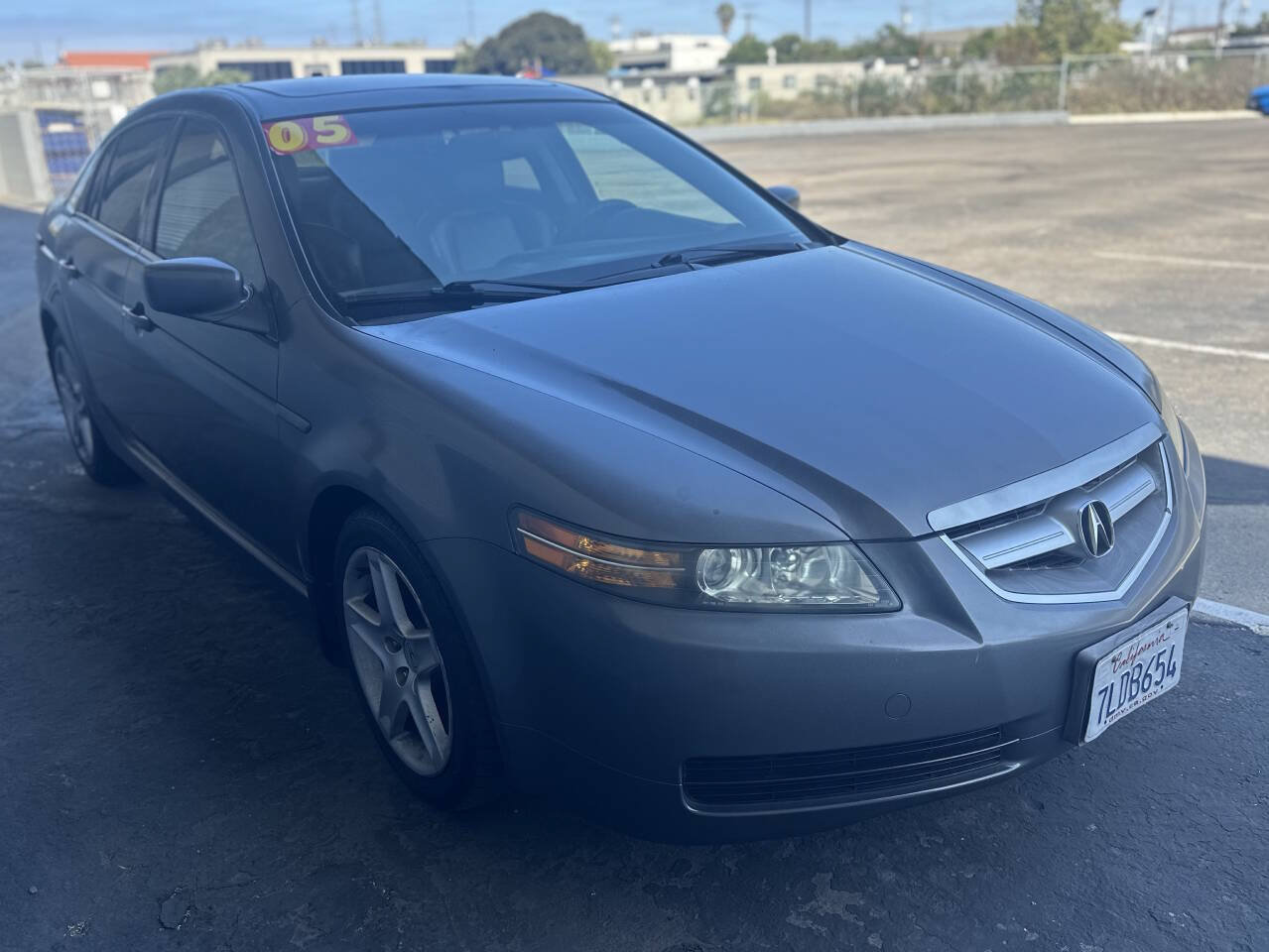 Used 2005 Acura TL FWD image 2