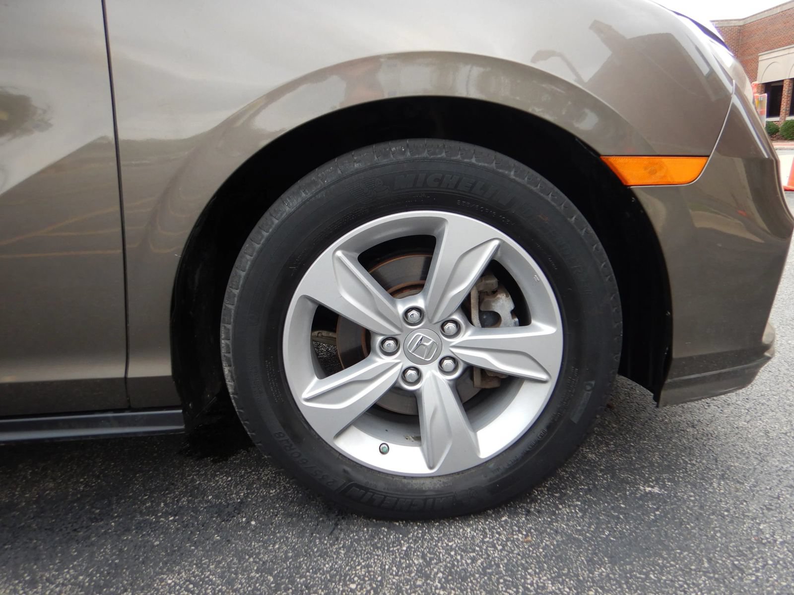 Used 2020 Honda Odyssey EX image 27