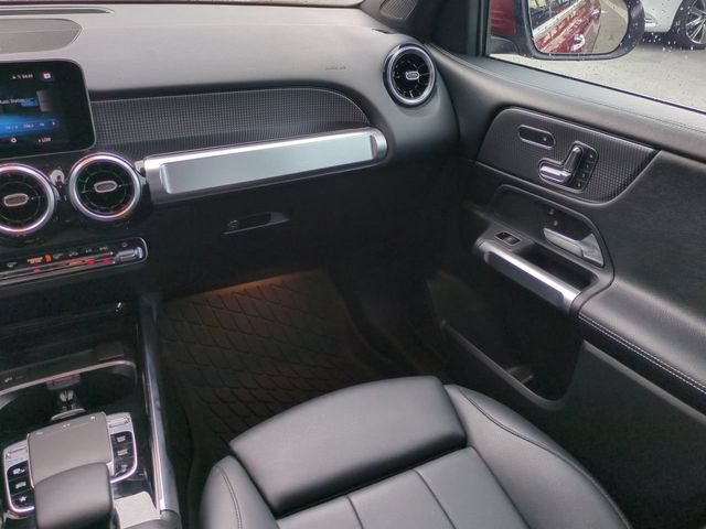 Used 2020 Mercedes-Benz GLB 250 4MATIC image 19