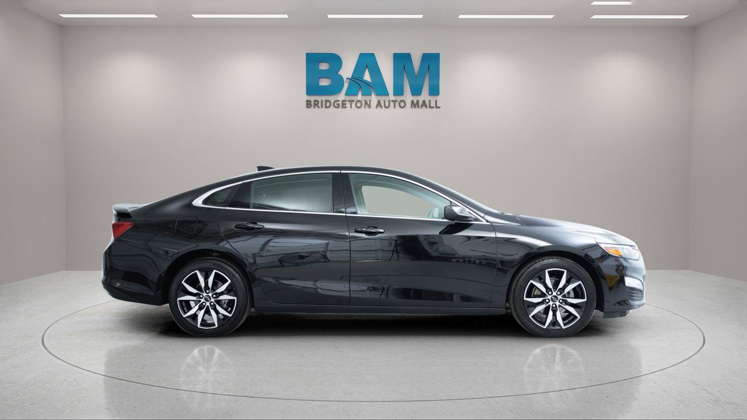 Used 2025 Chevrolet Malibu RS image 8