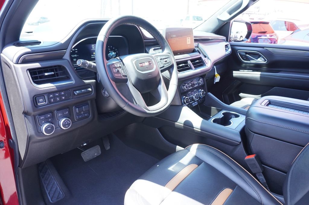 Certified 2024 GMC Yukon AT4 w/ Technology Package AWD/4WD image 18